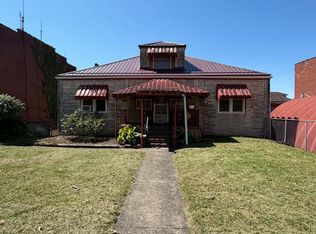 809 Marshall St, McMechen, WV 26040