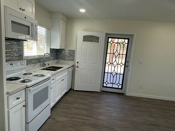 Kitchen Metal Screen Door