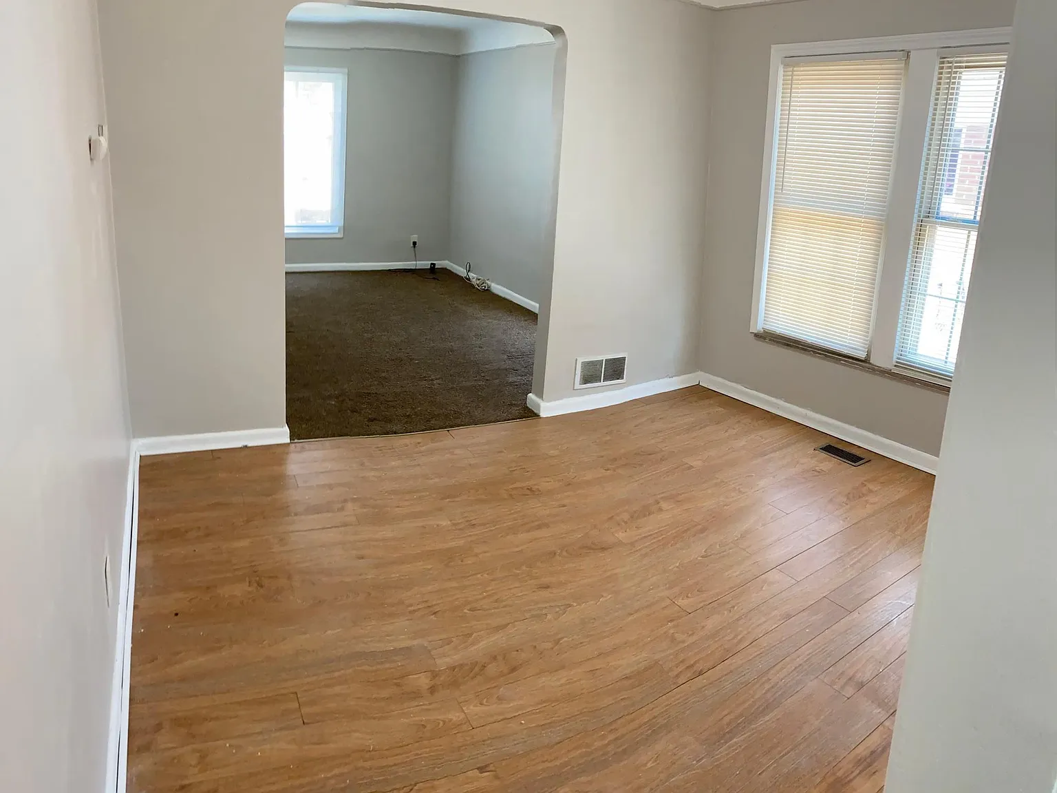 3 bed, 1237 sqft, $1,350 — Photo 4