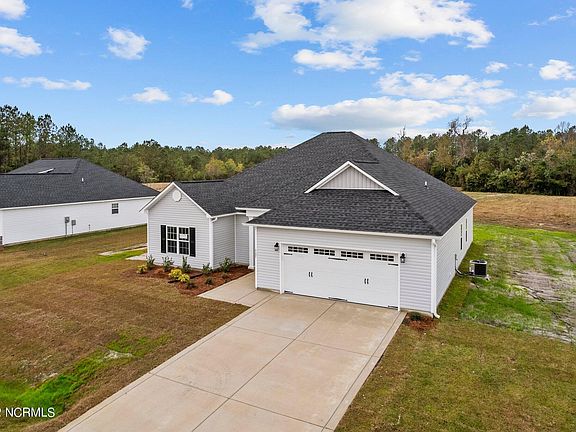 5th image of 165 Village Creek Dr