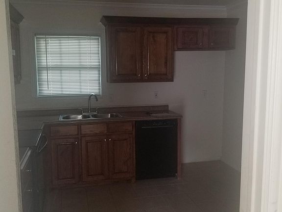 2nd image of 950 Indian Hills Dr
