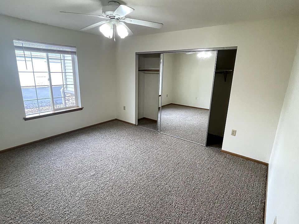 2nd image of 1730 Robin Ave #5