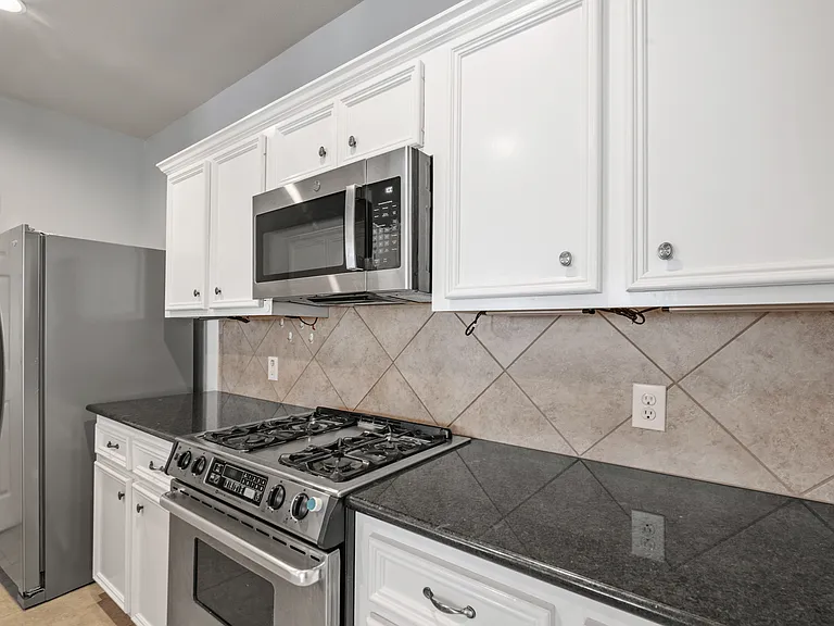 5314 Schuler St — Photo 13