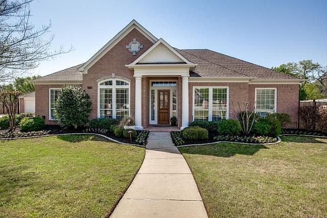 1st image of 2705 Aurora Ct