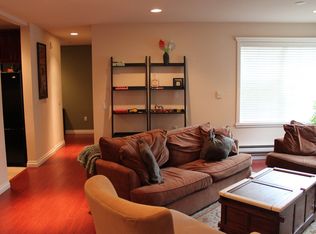 717 E Denny Way UNIT 1C, Seattle, WA 98122