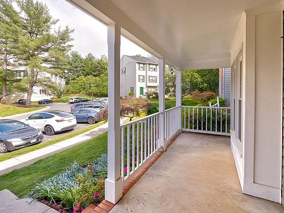4th image of 11633 Pleasant Meadow Dr