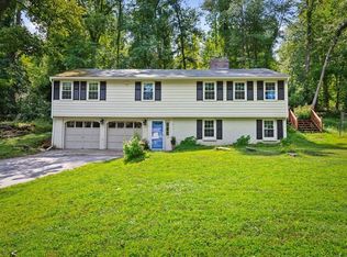 166 Perkins Row, Topsfield, MA 01983