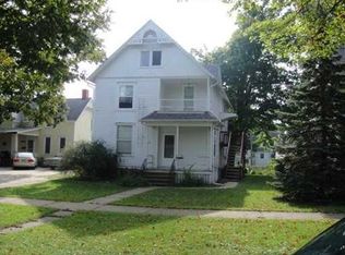 1547 B Ave NE, Cedar Rapids, IA 52402