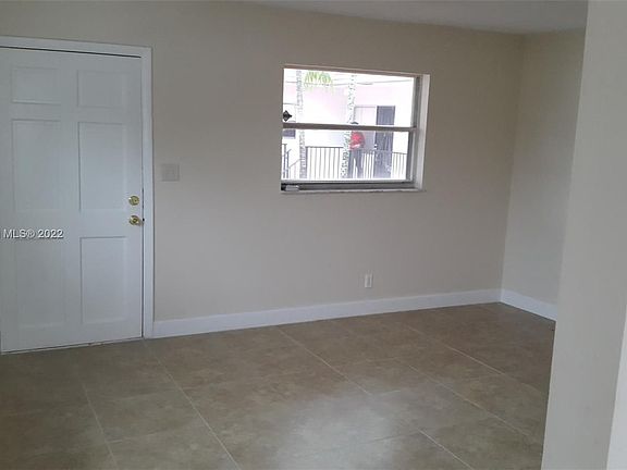 3rd image of 321 SW 1st Ct #K-8