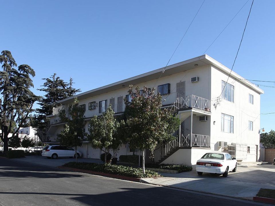 1st image of 1220 Cole Pl #0
