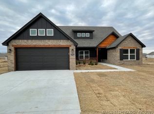 27912 E 107th St S, Coweta, OK 74429