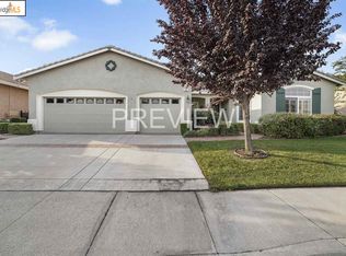 926 Suntan Ln, Brentwood, CA