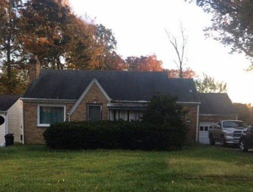 1st image of 2361 Renwick Dr