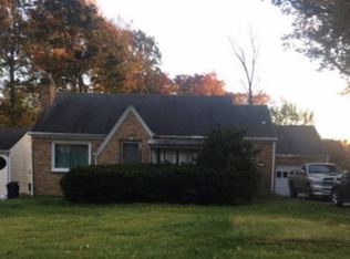 2361 Renwick Dr, Poland, OH 44514