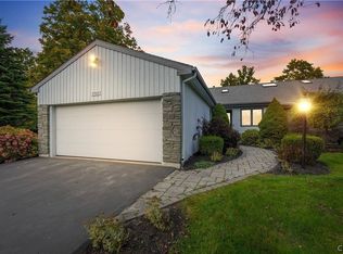 4964 Ravine Rd, Fayetteville, NY 13066