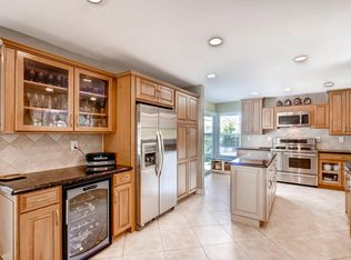 2439 Unicornio St, Carlsbad, CA 92009