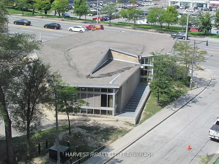 7 Kenaston Gdns #610 — Photo 3
