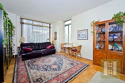 1st image of 232-236 E 47th St #16C