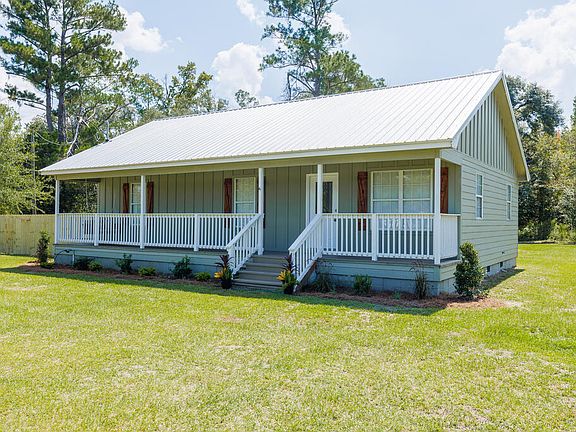3rd image of 12 Browning Ln