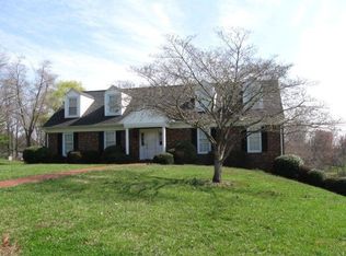 429 Romana Dr, Ridgeway, VA 24148