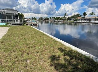 3241 SW 8th St, Cape Coral, FL 33991