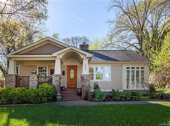 3rd image of 2234 Pinckney Ave