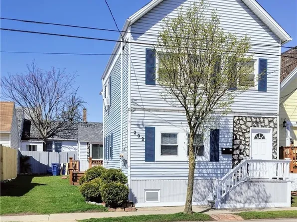 202 Metcalfe St, Buffalo, NY 14206