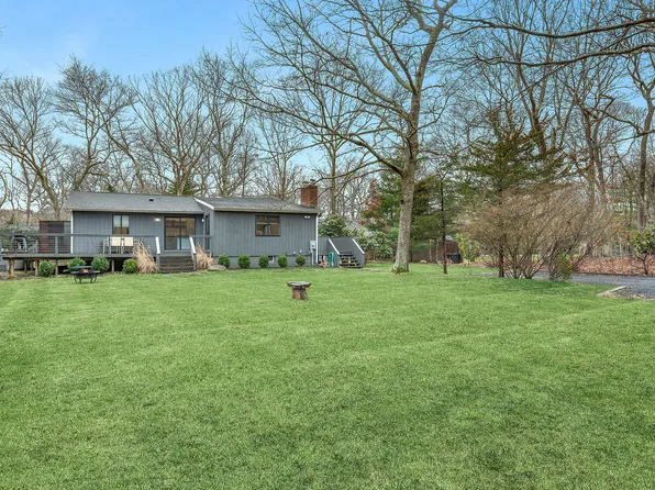 28 Seabright Ave, East Hampton, NY 11937