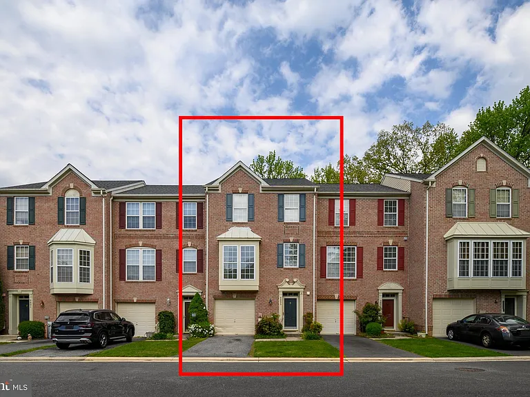 9805 Redwing Dr #9805 — Photo 1
