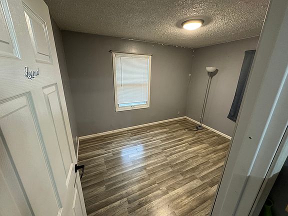 3rd image of 210 Hawley St S #2