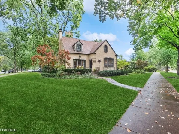 6801 N Jean Ave, Chicago, IL 60646