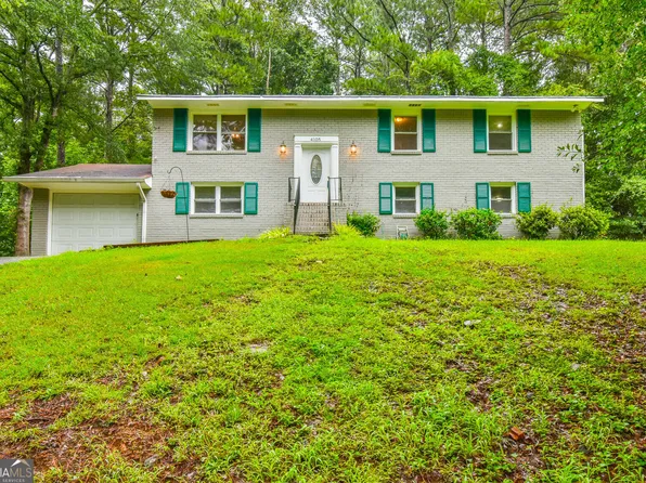 4105 Cedar Ridge Trl, Stone Mountain, GA 30083