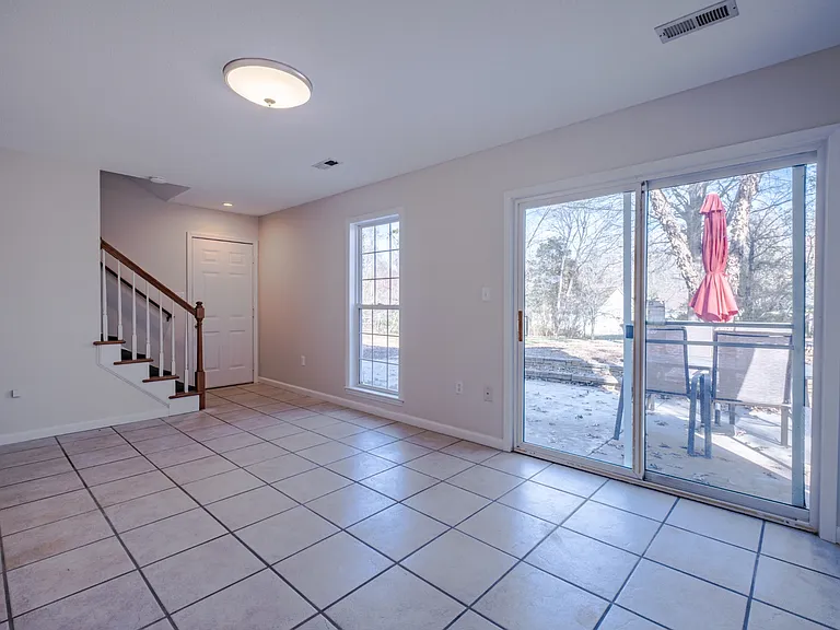 117 Eagle Ct — Photo 20