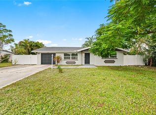 1631 Manor Ave, Fort Myers, FL 33901