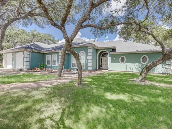 406 Cascades, Rockport, TX 78382