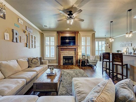 5th image of 19105 Pinehurst Trail Dr