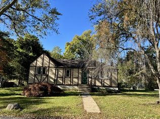 16 Linden Ave, Lincoln Park Boro, NJ 07035