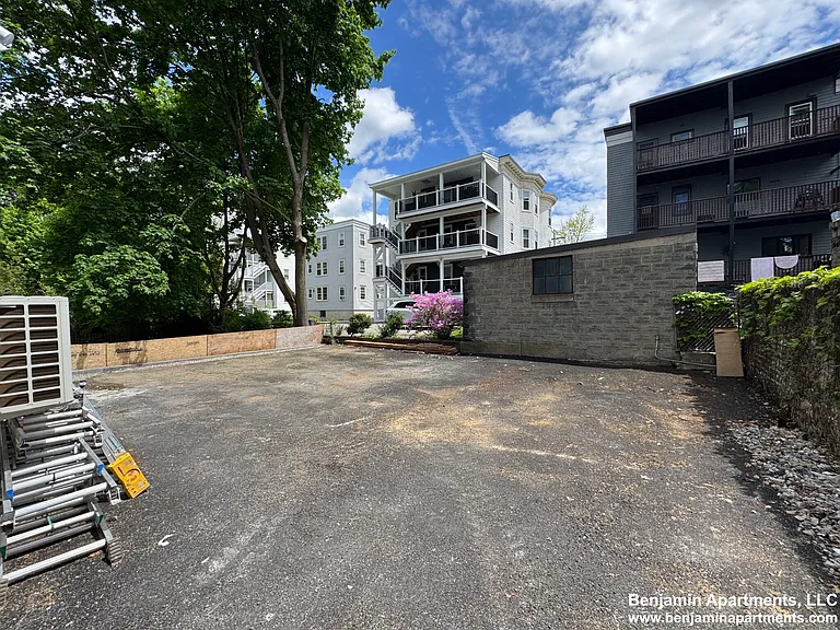 51 Fairbanks St #7 — Photo 19