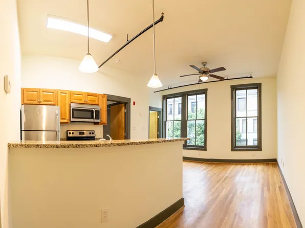 207 N 3rd St APT 4, Richmond, VA 23219