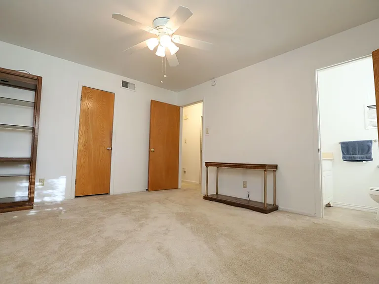 2459 Duringer Rd — Photo 11