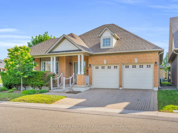 2 Larkdale Ter #12, Brampton, ON L6R 1W5