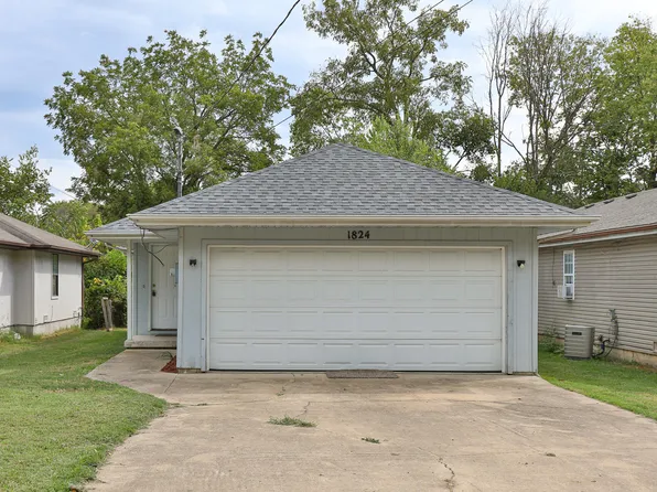 1824 N Golden Avenue, Springfield, MO 65802
