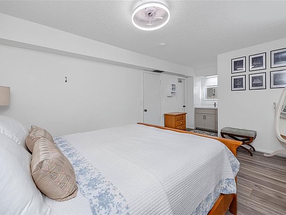 5th image of 2207 Belleair Rd APT B30