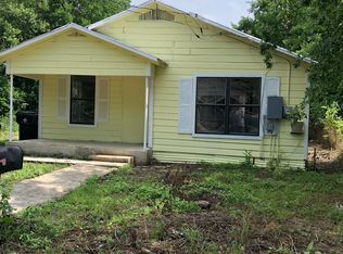 421 Avenue C, Seguin, TX 78155