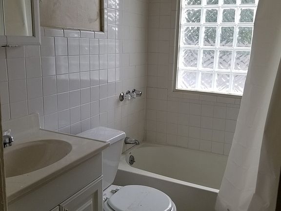 5th image of 15534 Evergreen Ave #15534