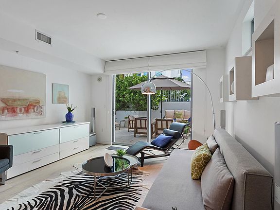 5th image of 110 Washington Ave APT 2312