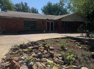 807 NW 51st St, Lawton, OK 73505