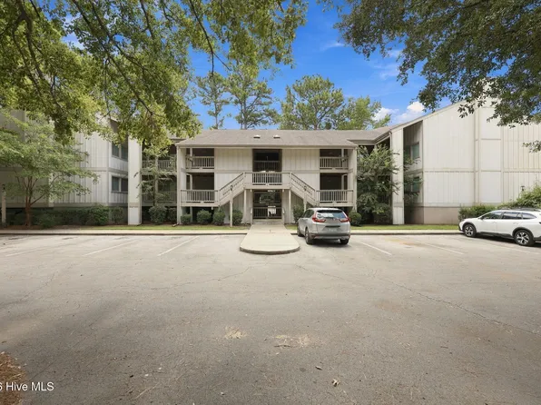 6229 Harbourside Drive, New Bern, NC 28560