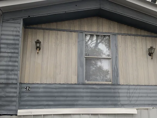 42 Yoakum Cir, Hopkinsville, KY 42240