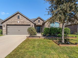2082 Glaston Rd, Forney, TX 75126